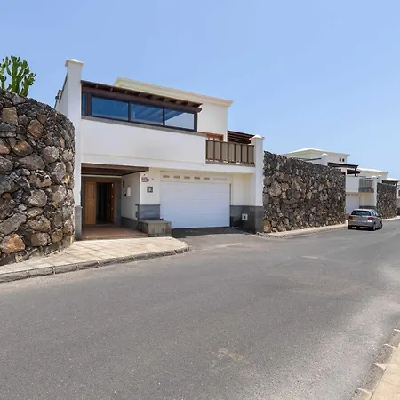 Dragos Playa Blanca (Lanzarote)