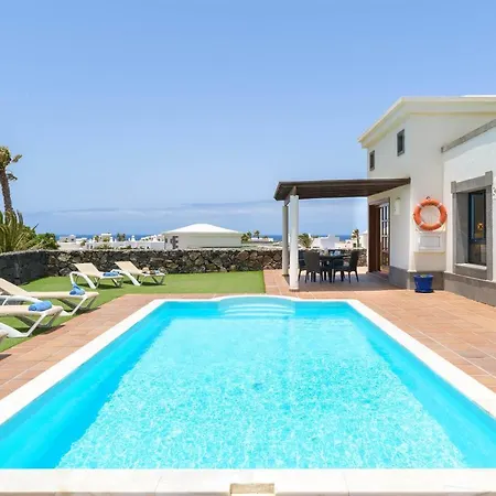 Dragos Villa