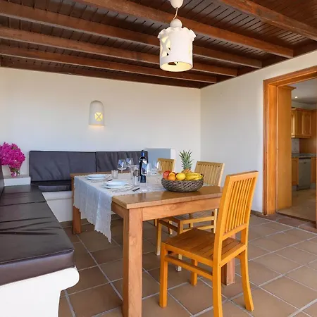 Dragos Villa