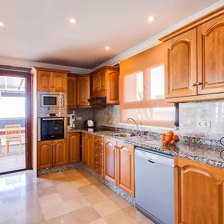 Villa Dragos Playa Blanca (Lanzarote)