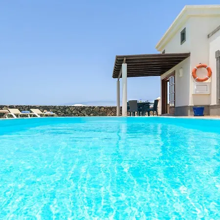 Villa Dragos Playa Blanca (Lanzarote)